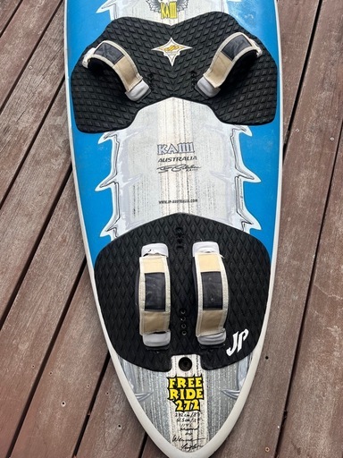 ウインドサーフィン　ボード　JP AUSTRALIA FREERIDE 272