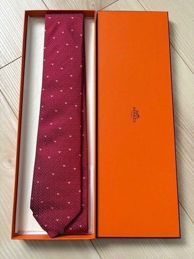新品　エルメス　ネクタイ　ハート