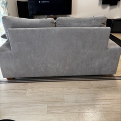 ソファの画像
