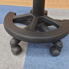 【中古】回転いすの画像