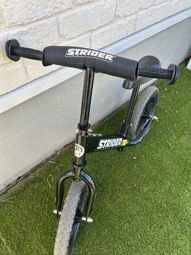 ストライダー　12インチ　