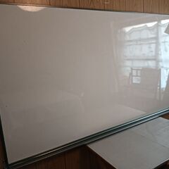 ☆受け取りに来てくださる方限定☆ホワイトボードの画像