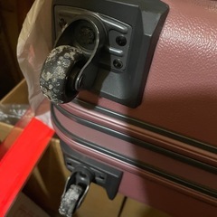 スーツケースの画像