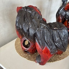 木製シーサー　獅子　置物　玉乗りの画像