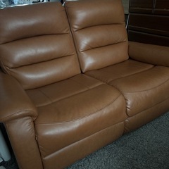 リクライニングソファの画像