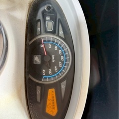 ★支払総額10.8万円★定休日なし！いつでも現車確認可能です！ ホンダ PCX125  白 JF28 社外マフラー！ 社外レバー！ メッキパーツ！ アルミステップ！ リアボックス付き！の画像