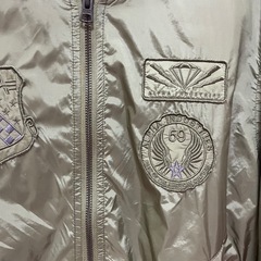 ALPHAINDUSTRIES フライトジャケットの画像