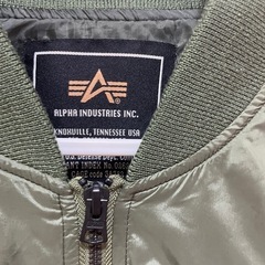 ALPHAINDUSTRIES フライトジャケットの画像