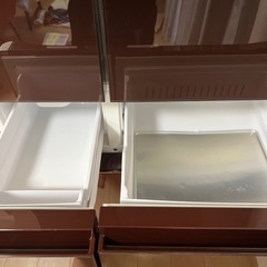 HITACHI真空チルド冷凍冷蔵庫の画像