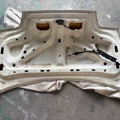 BCNR33 GT-R　 FRP製トランクの画像