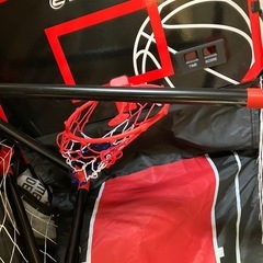 室内バスケットゴールの画像