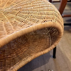 IKEA GAMLEHULT ガムレフルト 籐家具 スチール ラタン サイドテーブル 収納付き オットマン ベンチ チェア 椅子 スツール ナチュラルの画像