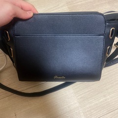 ショルダーバッグの画像