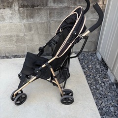 ベビーカー
の画像
