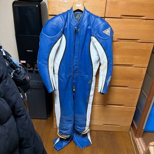 皮のレーシングつなぎ(本日取りに来られる方)