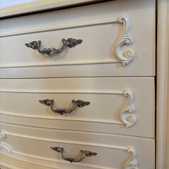 キャビネット　チェスト　アンティーク　猫脚の画像