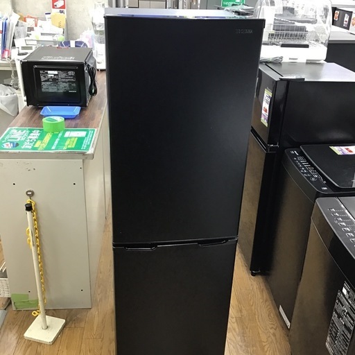 #C-5【ご来店頂ける方限定】アイリスオーヤマの2ドア冷凍冷蔵庫です