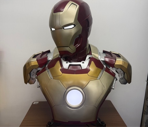 フィギュア　アイアンマン3 ライフサイズバストのご紹介です