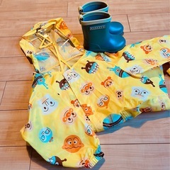 90＆13.0cmレイングッズ＋13.5スニーカーの画像