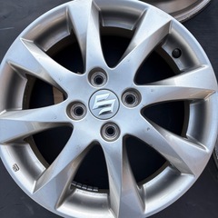 スズキ純正ホイール15インチの画像