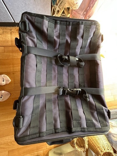 HenlyBeginsのバイクバッグ