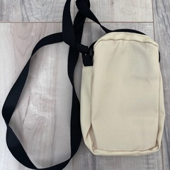 モスバーガーワンピースバッグの画像