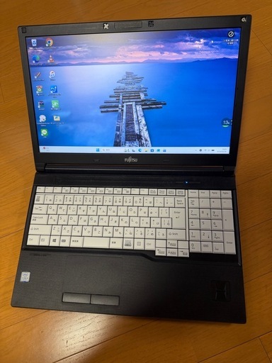 富士通　LIFEBOOK A577／VW　Windows11pro 　Microsoft　office付