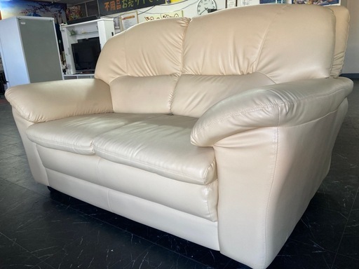 美品ソファ　東京インテリア　W155cm D90cmH90cm