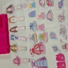 磁石でくっつけて着せ替えできますの画像