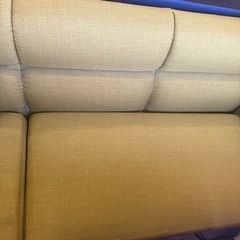 3人掛けソファ オットマン付き グリーン系の画像