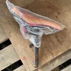 サドル　自転車　シート　サイクリング　ロードの画像