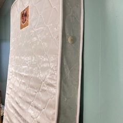 【訳ありタダでお譲りします】シングル　マットレスの画像