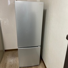 アイリス冷蔵庫　難ありの為お安くお譲りします　引取限定の画像