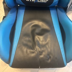 ゲーミングチェアの画像