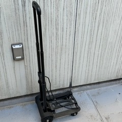 洗濯物干し、台車の画像