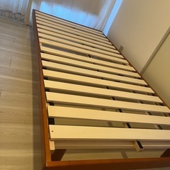 シングルベッドフレームの画像