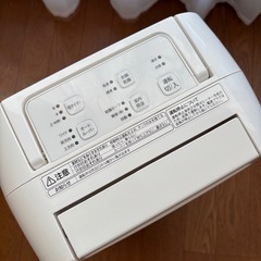 HITACHI 除湿衣類 乾燥機　2020年製　HJS-D562の画像