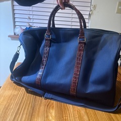 ネイビー　ボストンバッグの画像