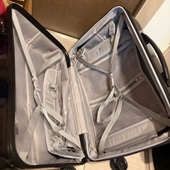 スーツケースの画像