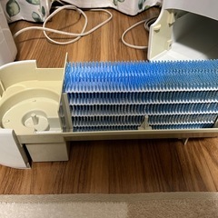 【取引中】シャープ加湿器HV-E70の画像