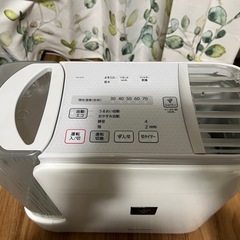 【取引中】シャープ加湿器HV-E70の画像
