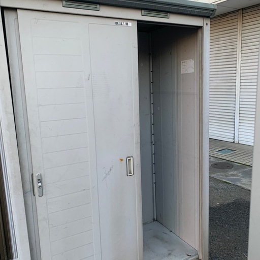 【取引中】ヨド物置