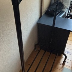 IKEAハンガーラックの画像