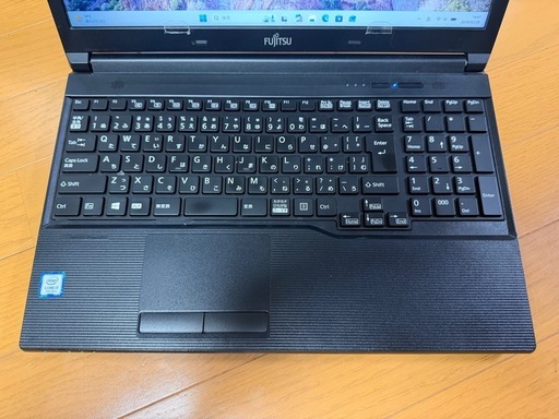 富士通　LIFEBOOK A575/TW　Windows11