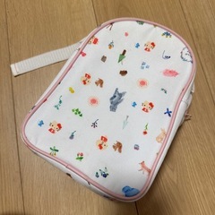 キティちゃんの哺乳瓶・粉ミルクケース ポーチの画像