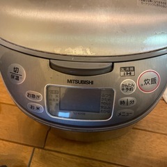 MITSUBISHI一升炊き炊飯器 の画像