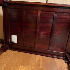 黒檀の座卓
の画像