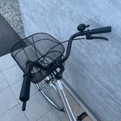 ほぼ未使用❗️26インチ 自転車 ママチャリ 鍵付きの画像