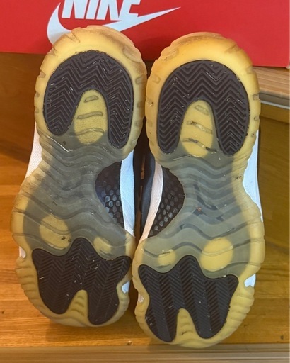 NIKE　AIR JORDAN 11 RETRO LOW BARONS 27.5cm ナイキ　ジョーダン