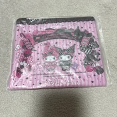 クロミちゃん、マイメロポーチの画像